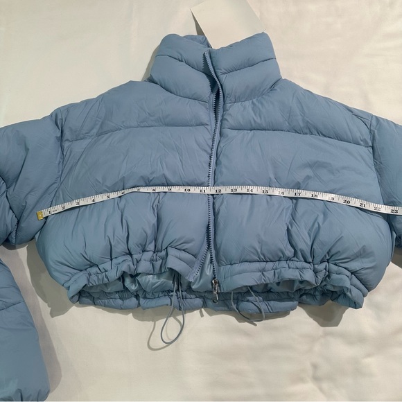 *New*Light blue Cropped Puffer Jacket size small - Picture 7 of 12